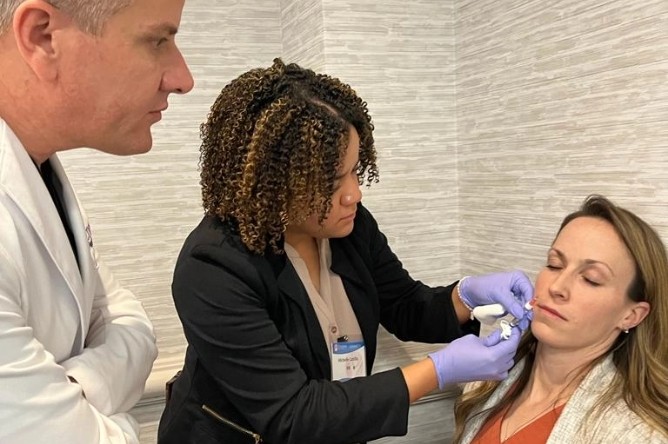 memberships-hands-on-patient-training